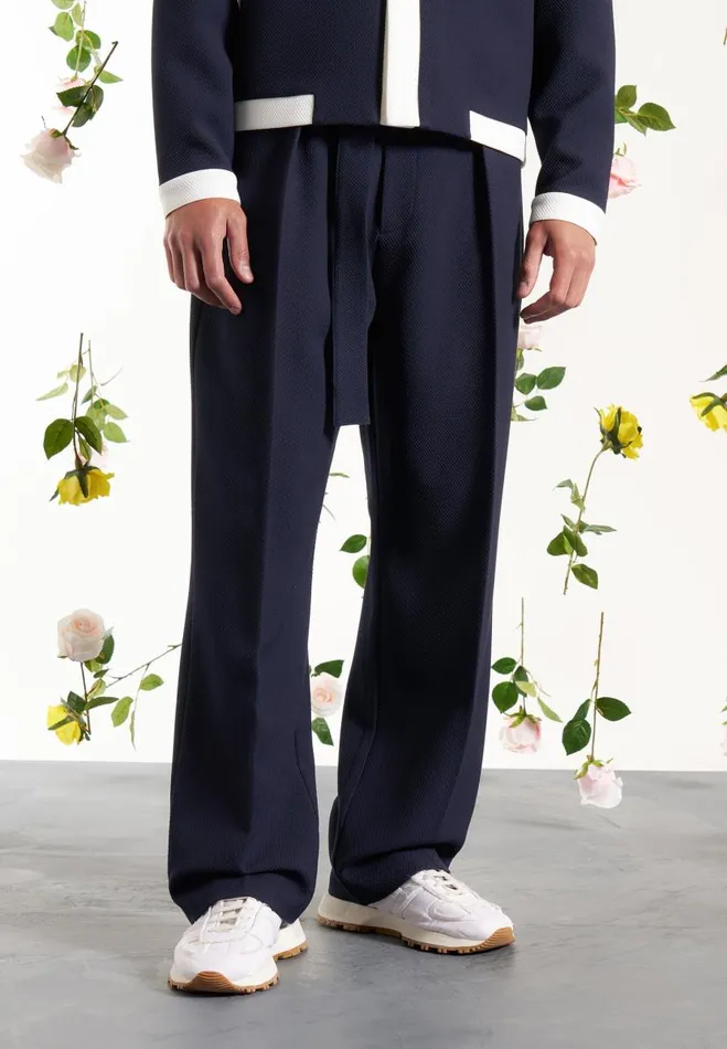 Manire De Voir Modern Tailoring Manire De Voir Man Relaxed Fit Textured Belted Tailored Trousers 8211 Navy