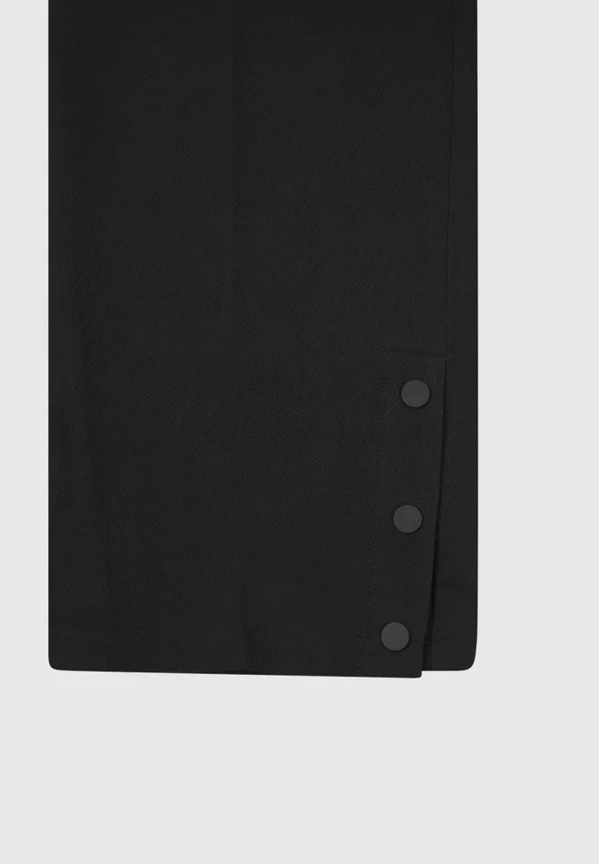 Manire De Voir Modern Tailoring Manire De Voir Man Straight Leg Buttoned Cuff Trousers 8211 Black