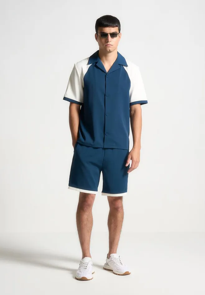Manire De Voir Short Sets Manire De Voir Man Colour Block Shorts 8211 NavyCream Manire De Voir Short Sets Manire De Voir Man Colour Block Shorts 8211 NavyCream