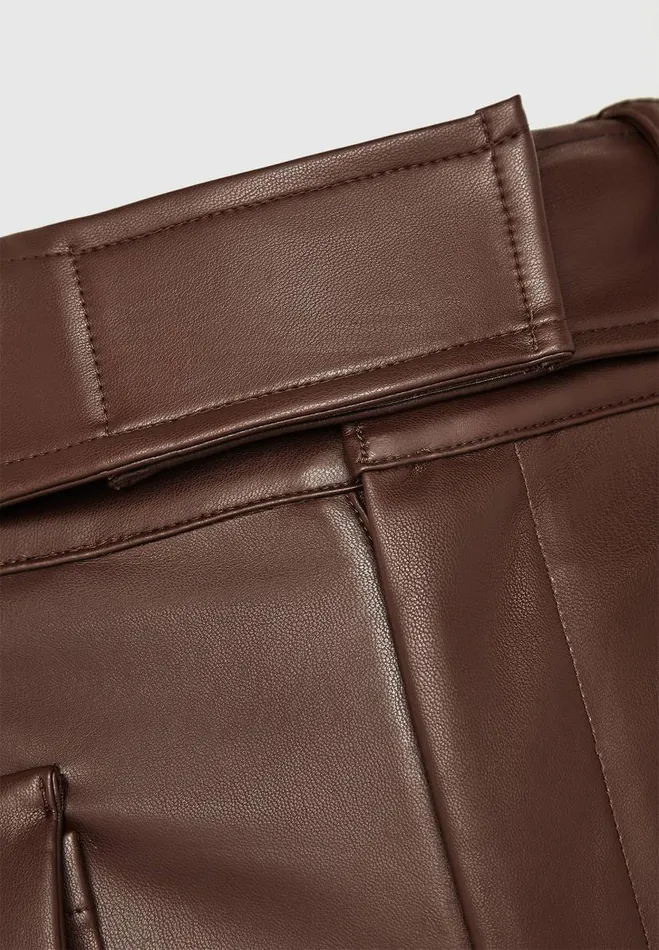 Manire De Voir Trousers Manire De Voir Woman Vegan Leather Carpenter Cargo Trousers 8211 Brown