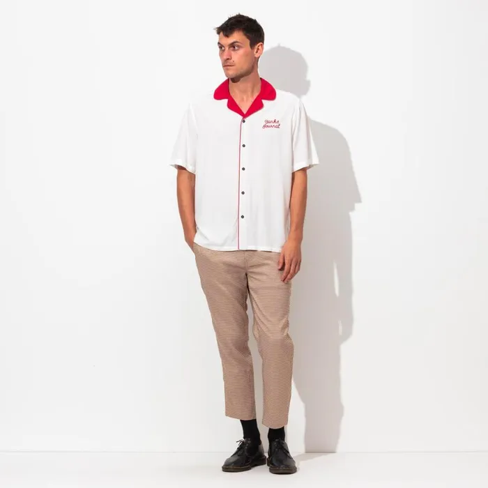 Men Banks Journal Shirts Mahalo SS Woven Shirt Off White Men Banks Journal Shirts Mahalo SS Woven Shirt Off White