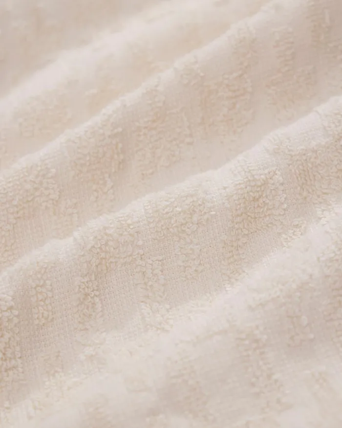 Men Banks Journal Shirts Skyline SS Woven Shirt Seed Pearl Men Banks Journal Shirts Skyline SS Woven Shirt Seed Pearl