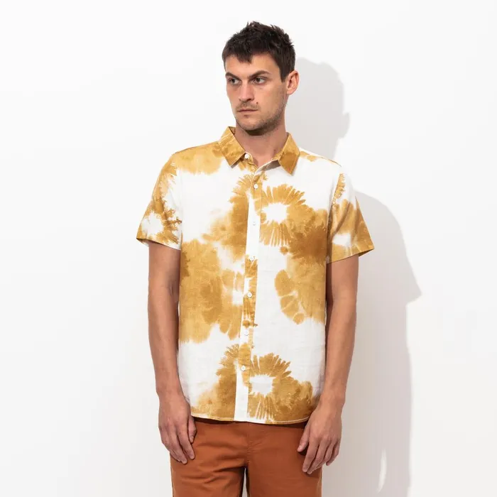 Men Banks Journal Shirts Washed Up SS Woven Shirt Tobacco Men Banks Journal Shirts Washed Up SS Woven Shirt Tobacco