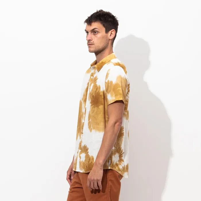 Men Banks Journal Shirts Washed Up SS Woven Shirt Tobacco Men Banks Journal Shirts Washed Up SS Woven Shirt Tobacco