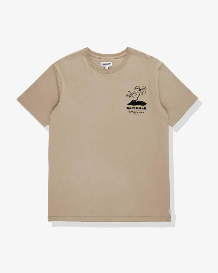 Men Banks Journal TShirts Living On Islands Classic Tee Shirt Seedpearl Men Banks Journal TShirts Living On Islands Classic Tee Shirt Seedpearl