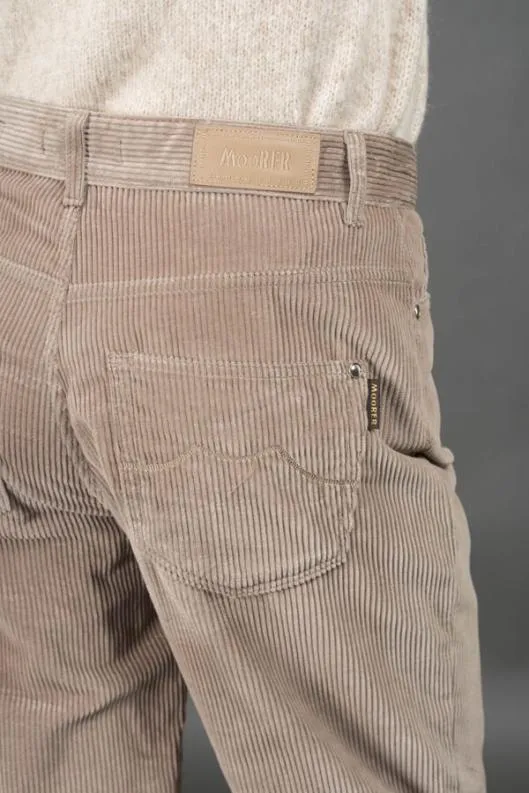 MooRER Pants Women ELIANAIV Deserto