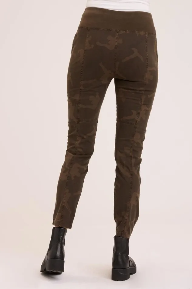 Printed Cascade Legging Boxwood Pigment Clothing XCVI Leggings