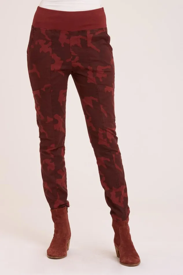 Printed Cascade Legging Port Pigment Clothing XCVI Leggings