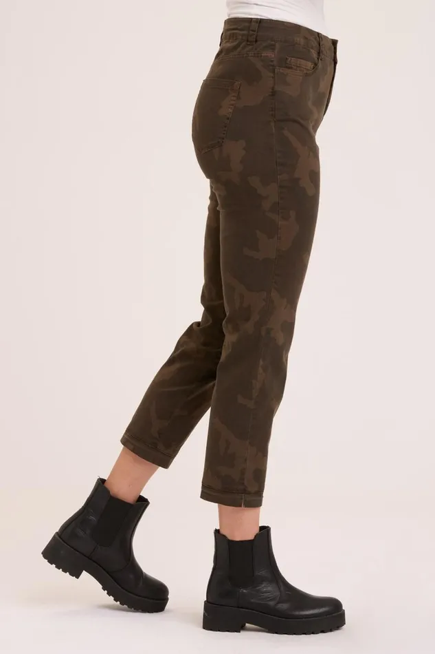 Printed Twiggy Pant Boxwood Pigment Clothing XCVI Crops