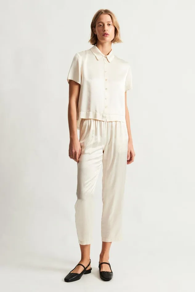 Raquel Allegra Bottoms Women Ivory Calista Blouse