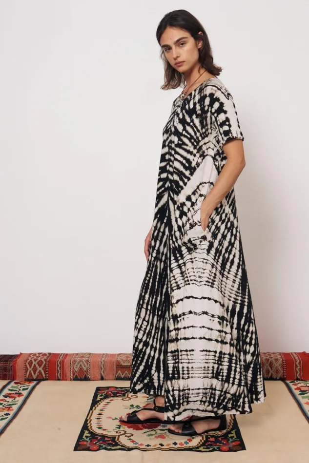 Raquel Allegra Dresses Women Black And Dirty White Bantu Maxi Dress