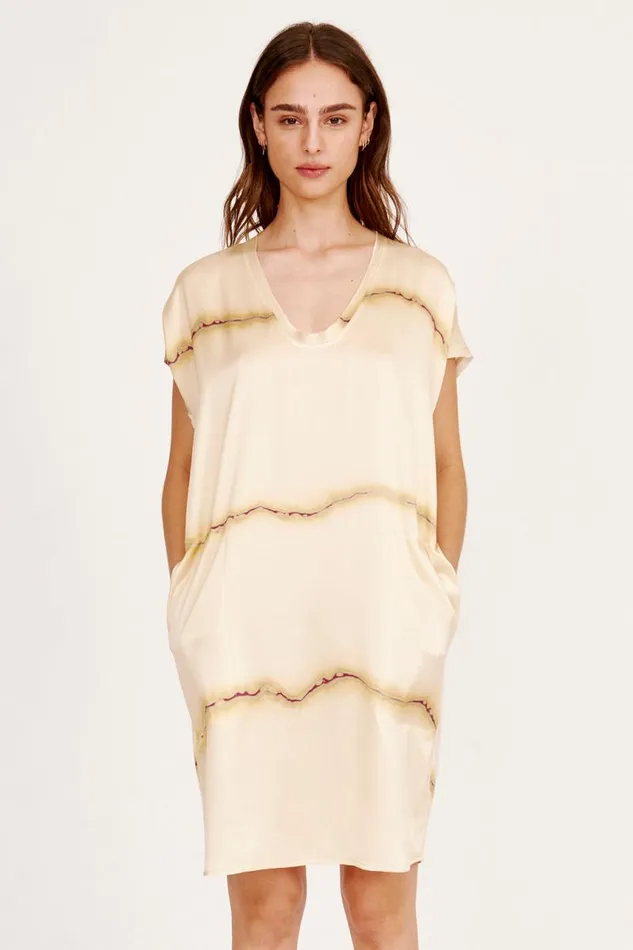 Raquel Allegra Dresses Women Silk Print Butter and Magenta Flores Dress