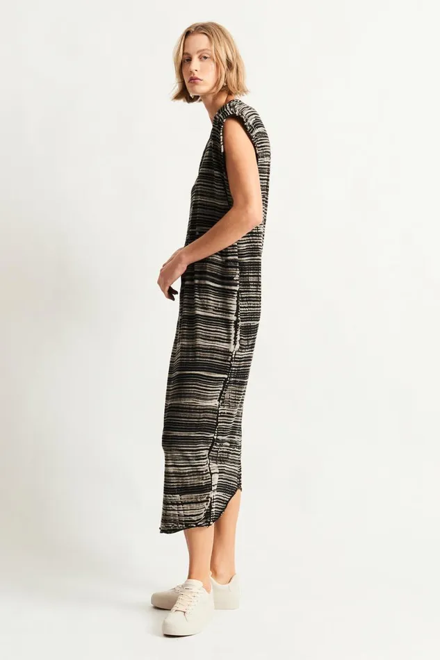 Raquel Allegra Sweaters and Knits Women Brush Black Cocoon Dress