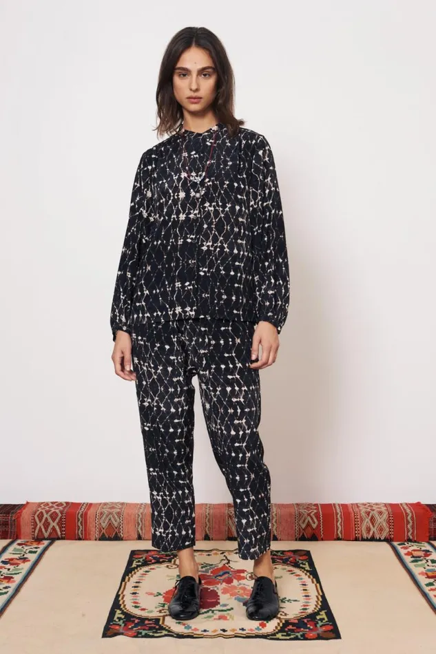 Raquel Allegra Tops Women Silk Georgette Diamond Charcoal Vanessa Blouse
