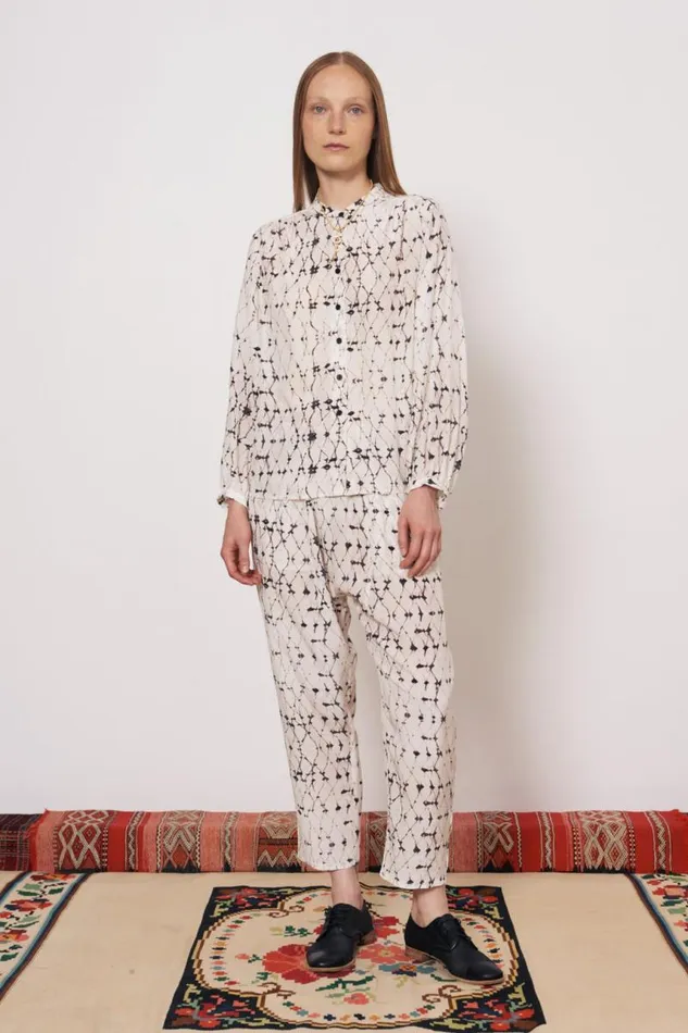 Raquel Allegra Tops Women Silk Georgette Diamond Cream Vanessa Blouse
