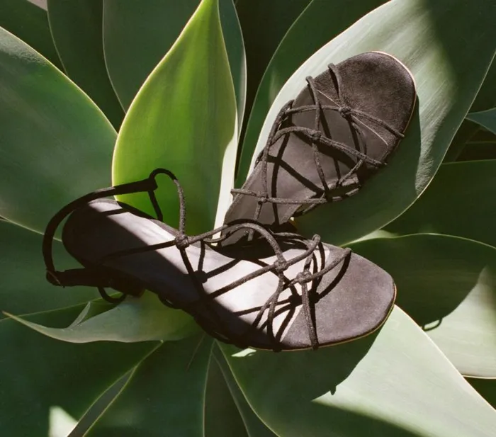 REVE BLOCK HEEL SANDAL Black Suede Shop DEN Footwear