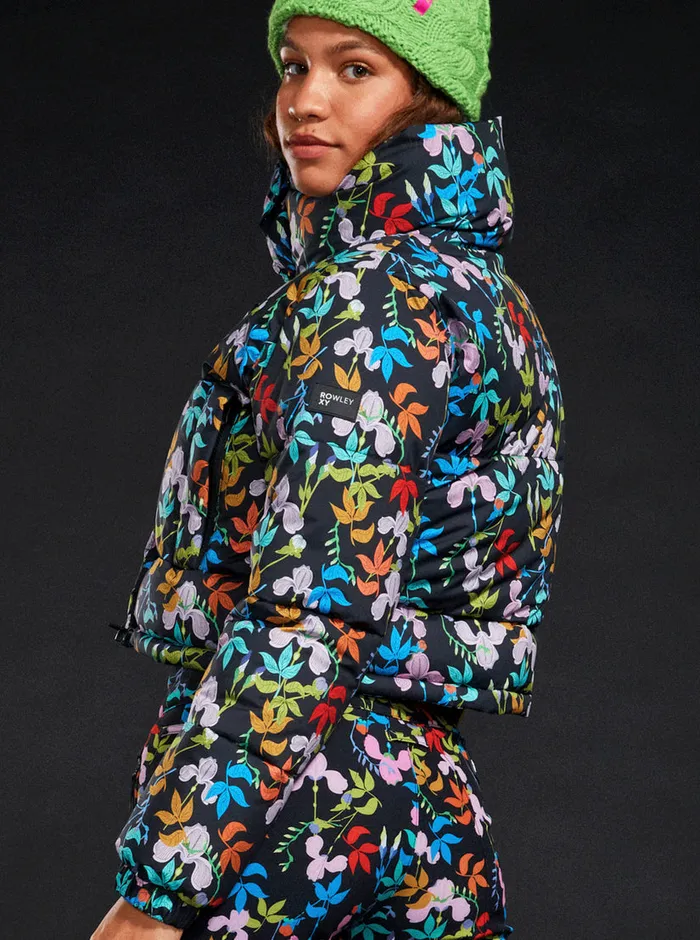 Roxy Jackets ROWLEY X Cropped Winter Bomber Jacket True Black Multifloral 8211 Womens