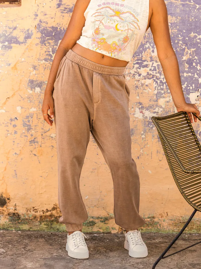 Roxy Pants and Jeans Doheny Jogger Sweatpants Root Beer 8211 Womens