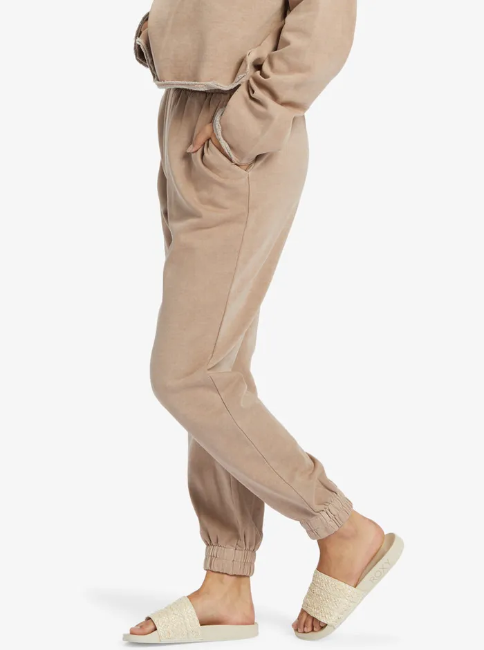 Roxy Pants and Jeans Doheny Jogger Sweatpants Root Beer 8211 Womens