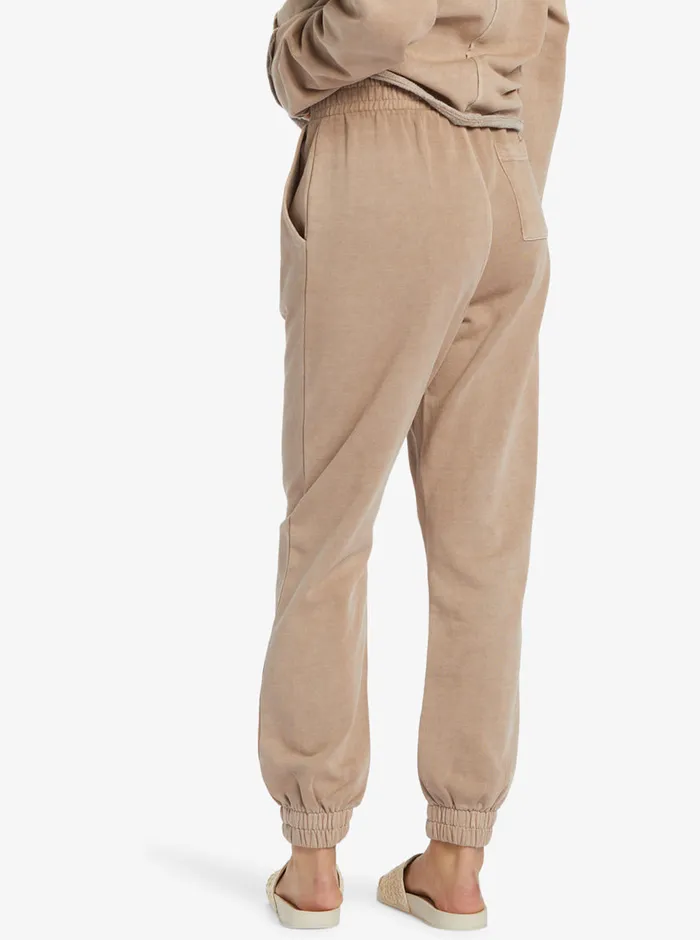 Roxy Pants and Jeans Doheny Jogger Sweatpants Root Beer 8211 Womens
