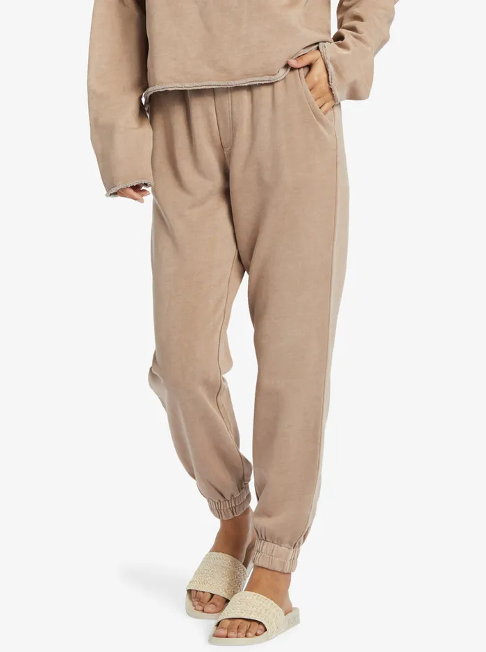 Roxy Pants and Jeans Doheny Jogger Sweatpants Root Beer 8211 Womens