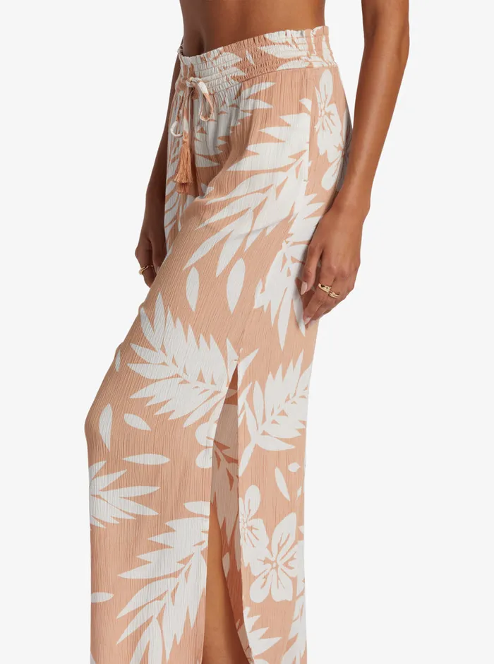 Roxy Pants and Jeans Tropical Rhythm Beach Pants Cafe Creme Palmeria 8211 Womens