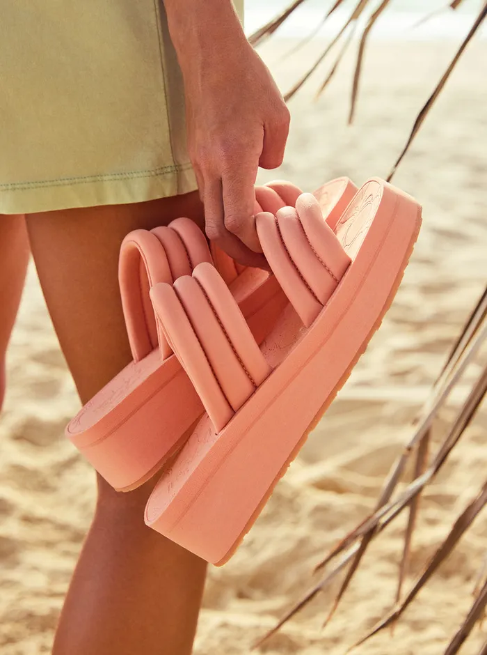 Roxy Sandals Totally Tubular Slide Sandals Peaches 8211 Womens