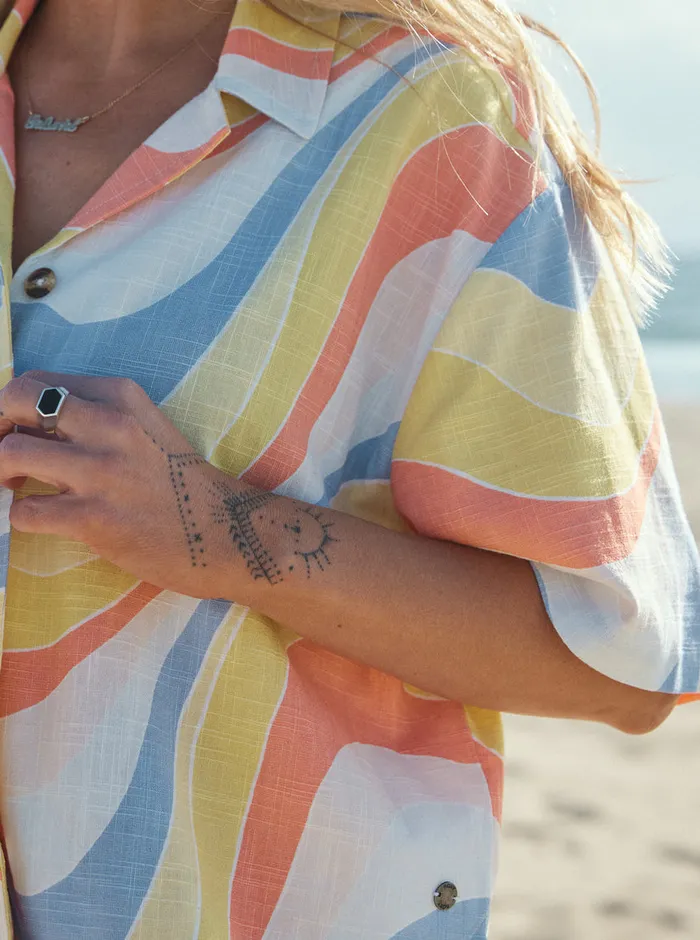 Roxy Tops Rad Days Again Short Sleeve Resort Shirt Tiger Lily Cruz Washed 8211 Womens
