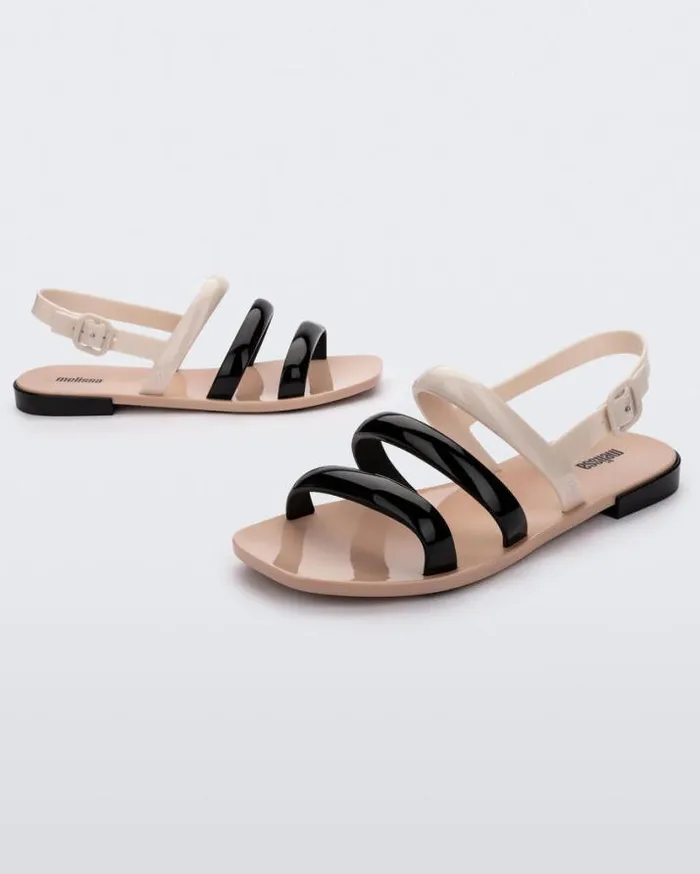Sandals Women Melissa Essential Wave Beigeblack