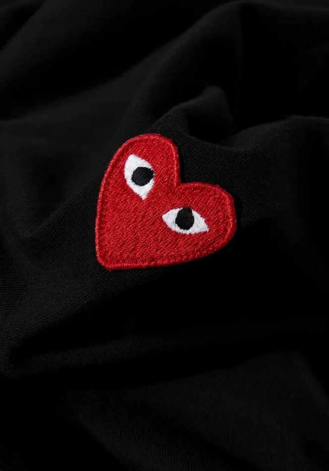 Shop COMME DES GARCONS PLAY RED HEART TEE Black MKI MIYUKI ZOKU TShirts
