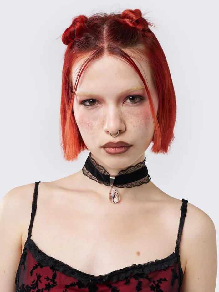 Shop Cruel Lover Velvet Pendant Choker Minga London Accessories