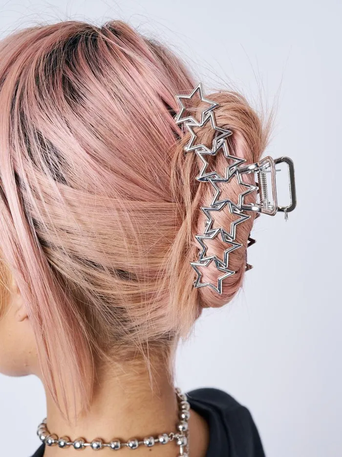 Shop Minga London Accessories Stars Aligned Silver Claw Clip