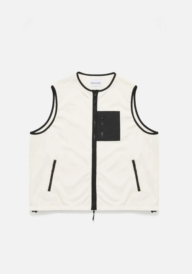 Shop MKI POLAR FLEECE VEST Off White MKI MIYUKI ZOKU Outerwear