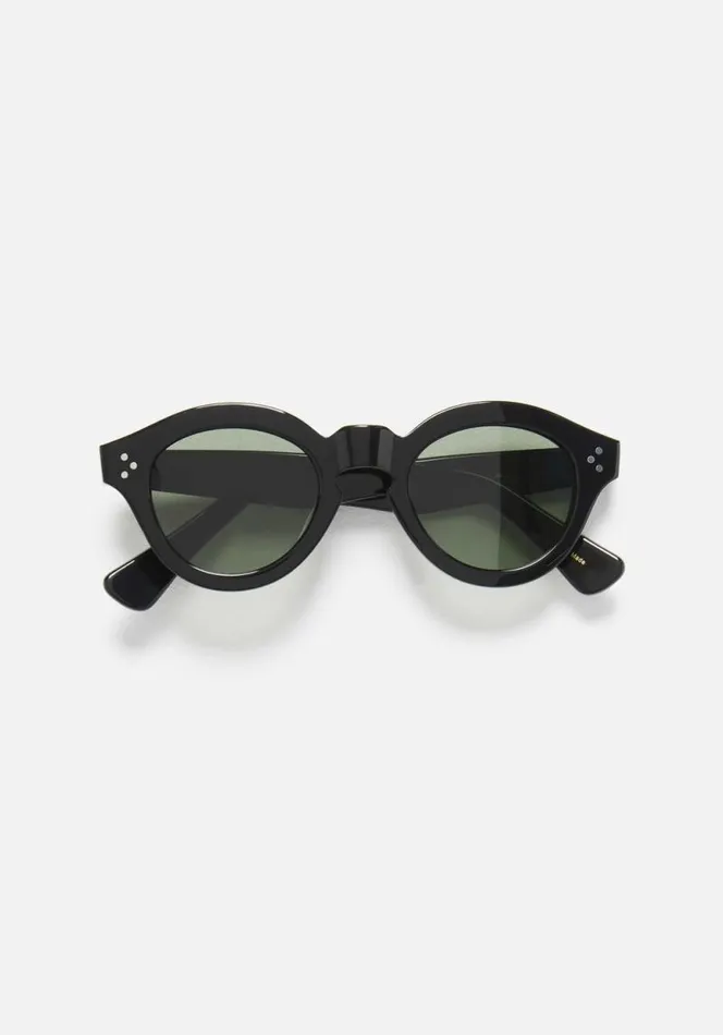 Shop MKI THICK KEYHOLE ACETATE SUNGLASSES Black MKI MIYUKI ZOKU Eyewear