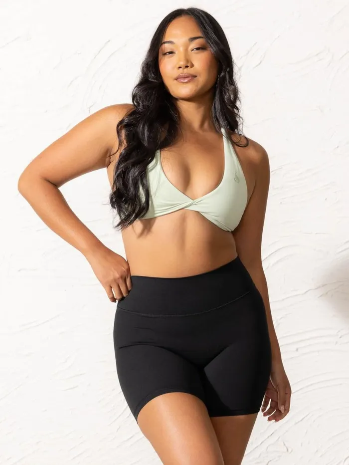 Sports Bras Womens Ryderwear NKD Twist Sports Bra Cucumber