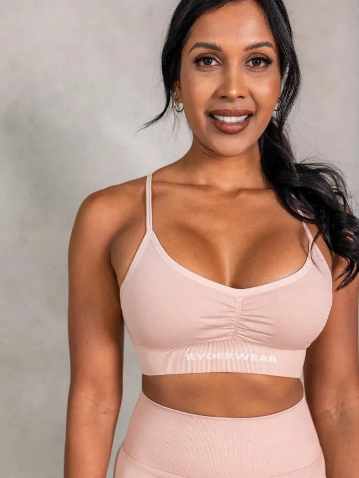 Sports Bras Womens Ryderwear NRG Seamless Sports Bra Biscotti