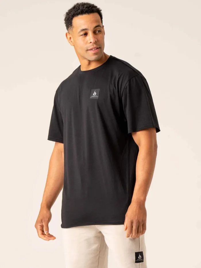 TShirts Mens Ryderwear Dynamic Oversized TShirt Black