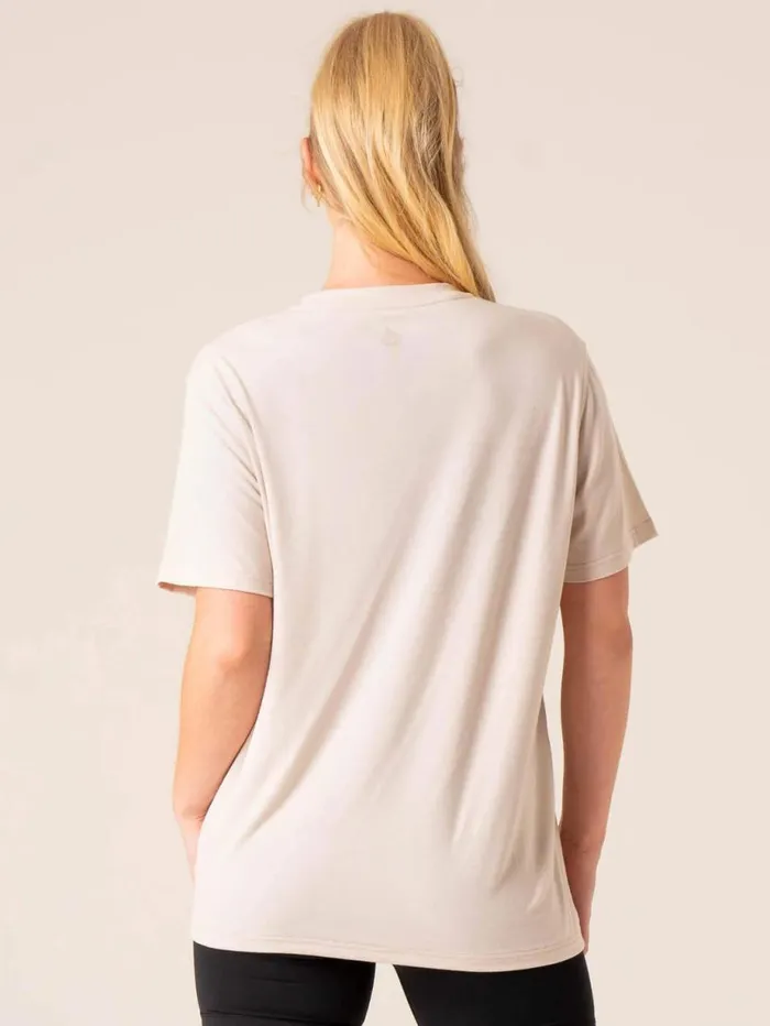 TShirts Womens Ryderwear Off Side Longline TShirt Chalk
