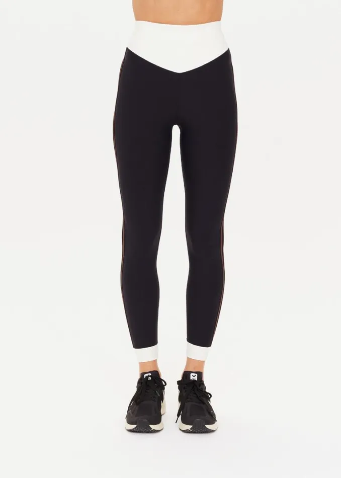 The Upside ALCARAZ 25IN HIGH MIDI PANT Black Shop Leggings