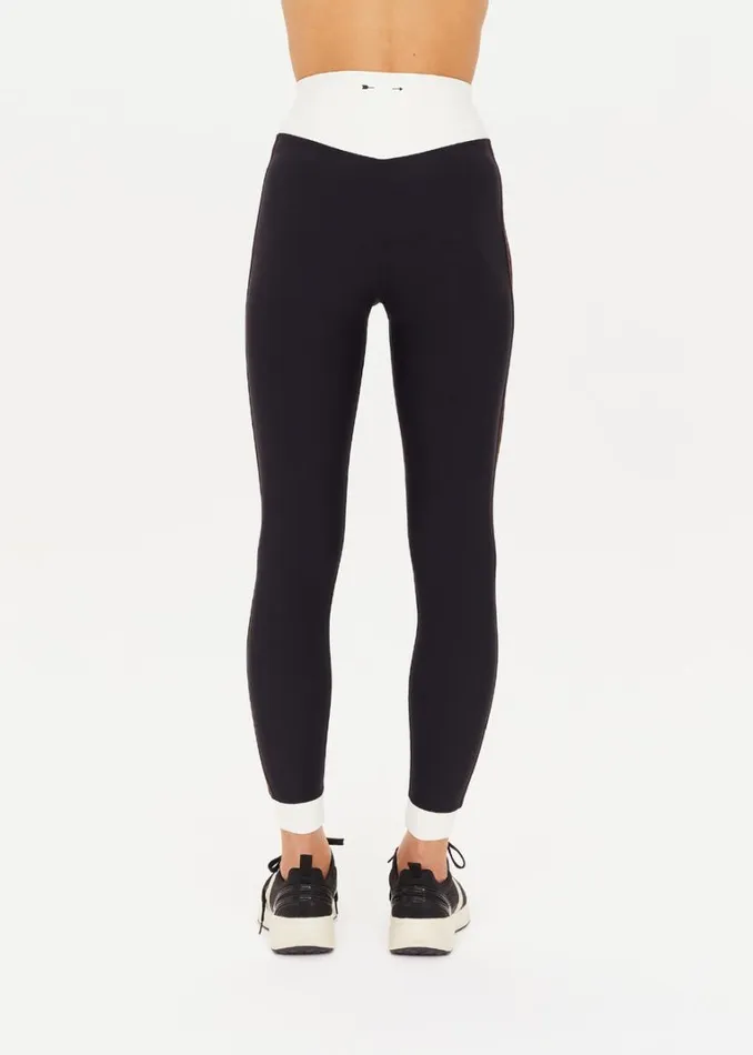 The Upside ALCARAZ 25IN HIGH MIDI PANT Black Shop Leggings