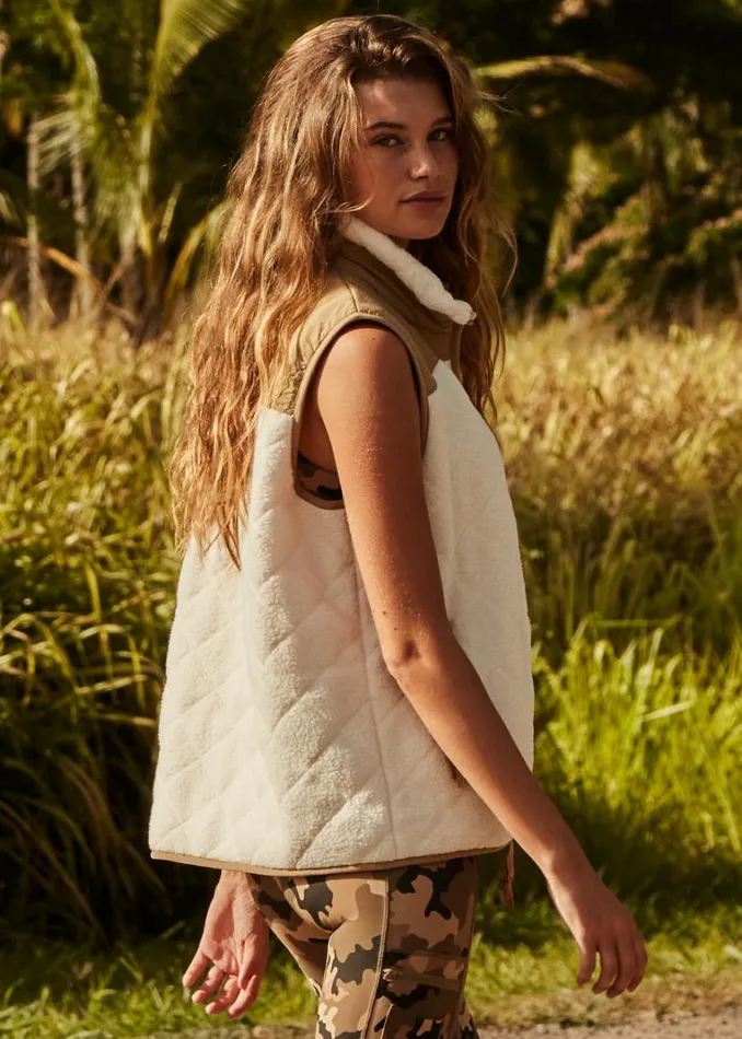 The Upside ALTITUDE ATLAS GILET Oat Shop Jackets and Coats