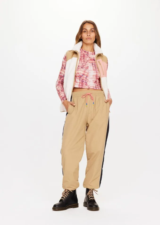 The Upside ALTITUDE KENDALL PANT Chestnut Shop Pants The Upside ALTITUDE KENDALL PANT Chestnut Shop Pants