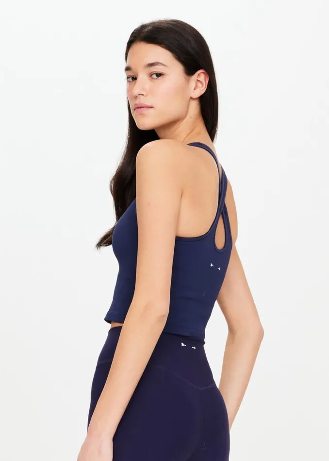 The Upside BALANCE SEAMLESS MOLLY CROP Navy Shop Sports Bras The Upside BALANCE SEAMLESS MOLLY CROP Navy Shop Sports Bras