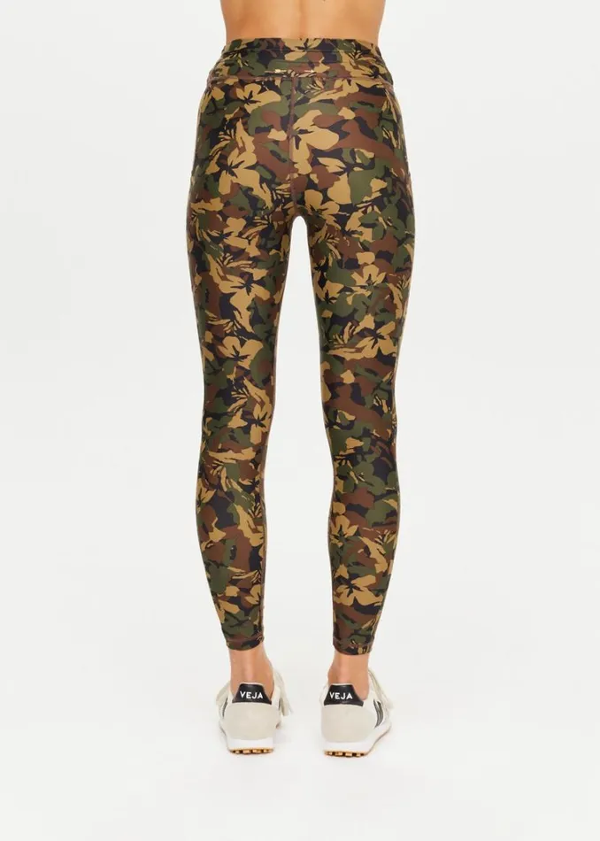 The Upside BASECAMP 25IN POCKET MIDI PANT Camo Shop Leggings