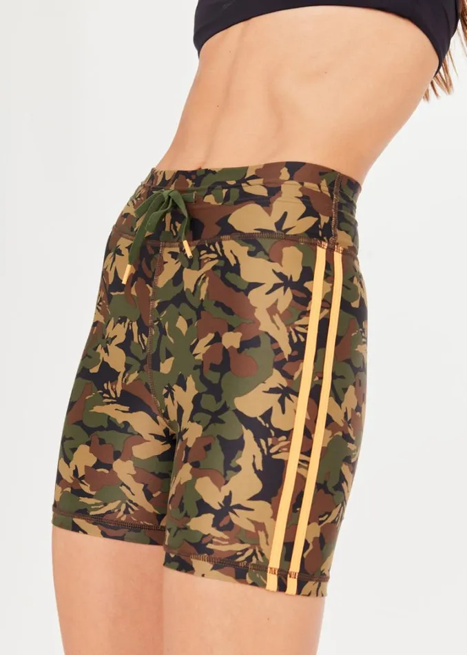 The Upside BASECAMP 5IN SPIN SHORT Camo Shop Shorts