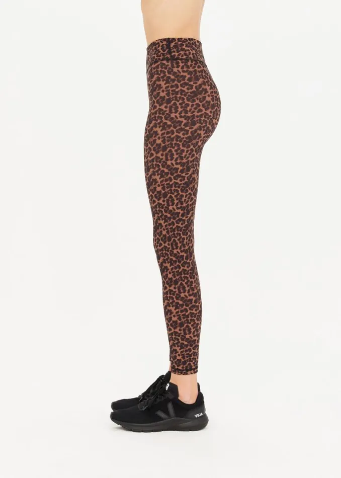 The Upside BIARRITZ 25IN MIDI PANT Leopard Shop Leggings The Upside BIARRITZ 25IN MIDI PANT Leopard Shop Leggings