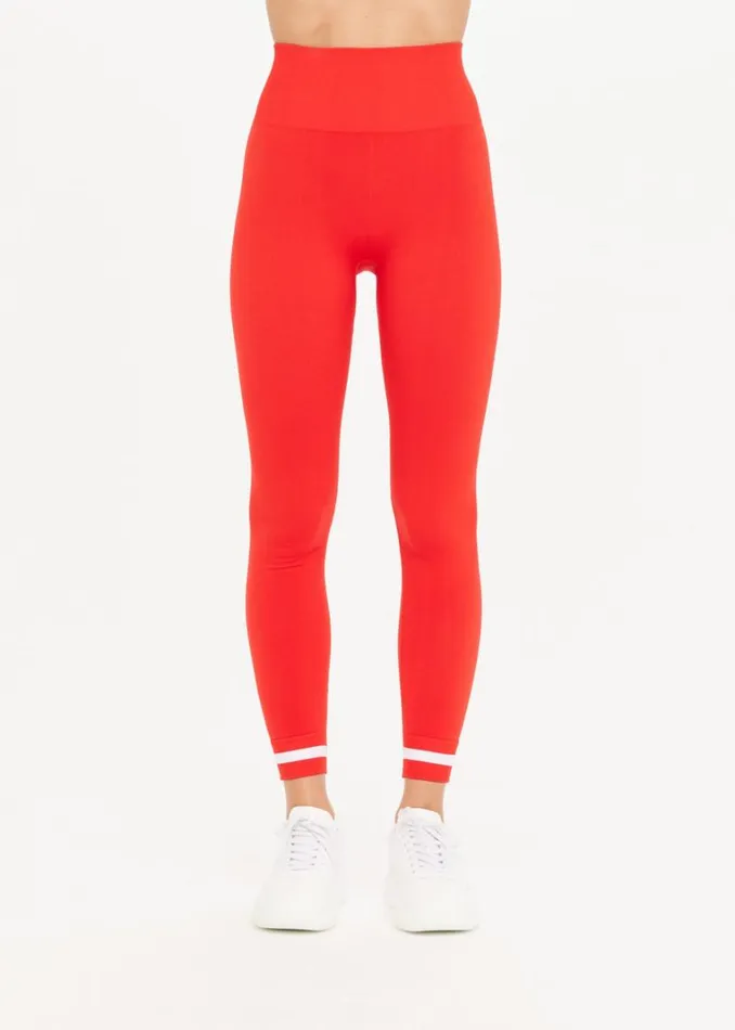 The Upside FORM SEAMLESS 25IN MIDI PANT Chilli Shop Leggings The Upside FORM SEAMLESS 25IN MIDI PANT Chilli Shop Leggings