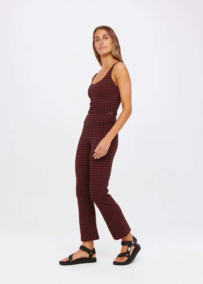 The Upside HOUNDSTOOTH TESS CROP Chocolate Shop Sports Bras The Upside HOUNDSTOOTH TESS CROP Chocolate Shop Sports Bras