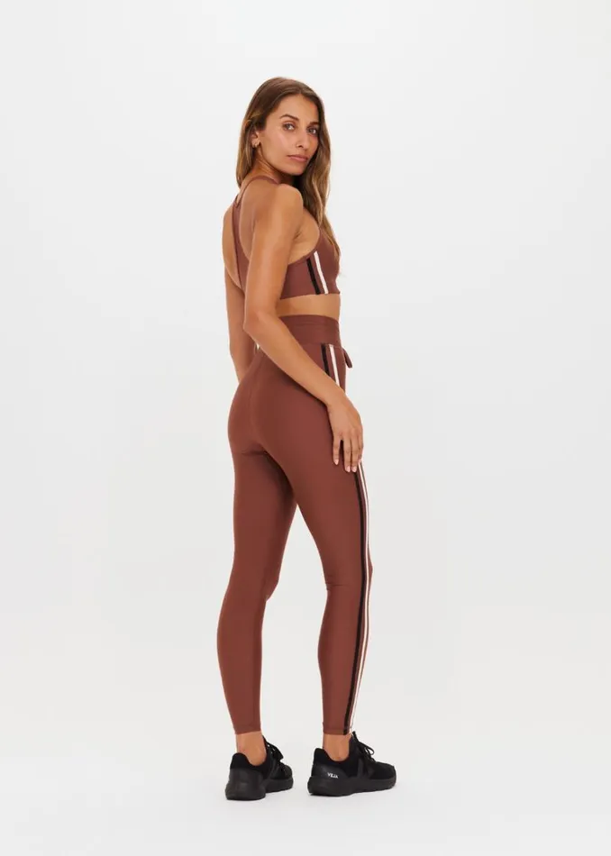The Upside HUSTLE LINDA BRA Cocoa Shop Sports Bras The Upside HUSTLE LINDA BRA Cocoa Shop Sports Bras