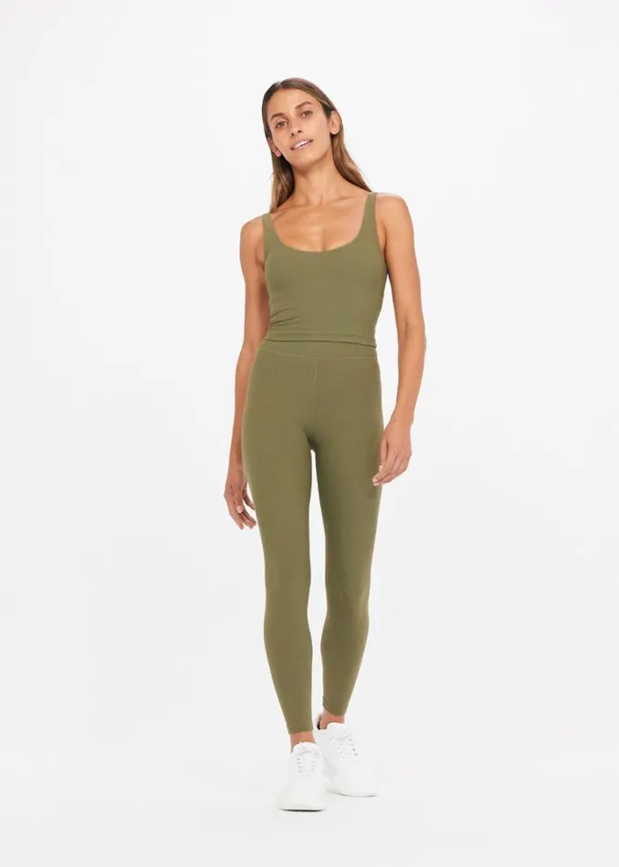The Upside PEACHED 25IN MIDI PANT Olive Shop Leggings